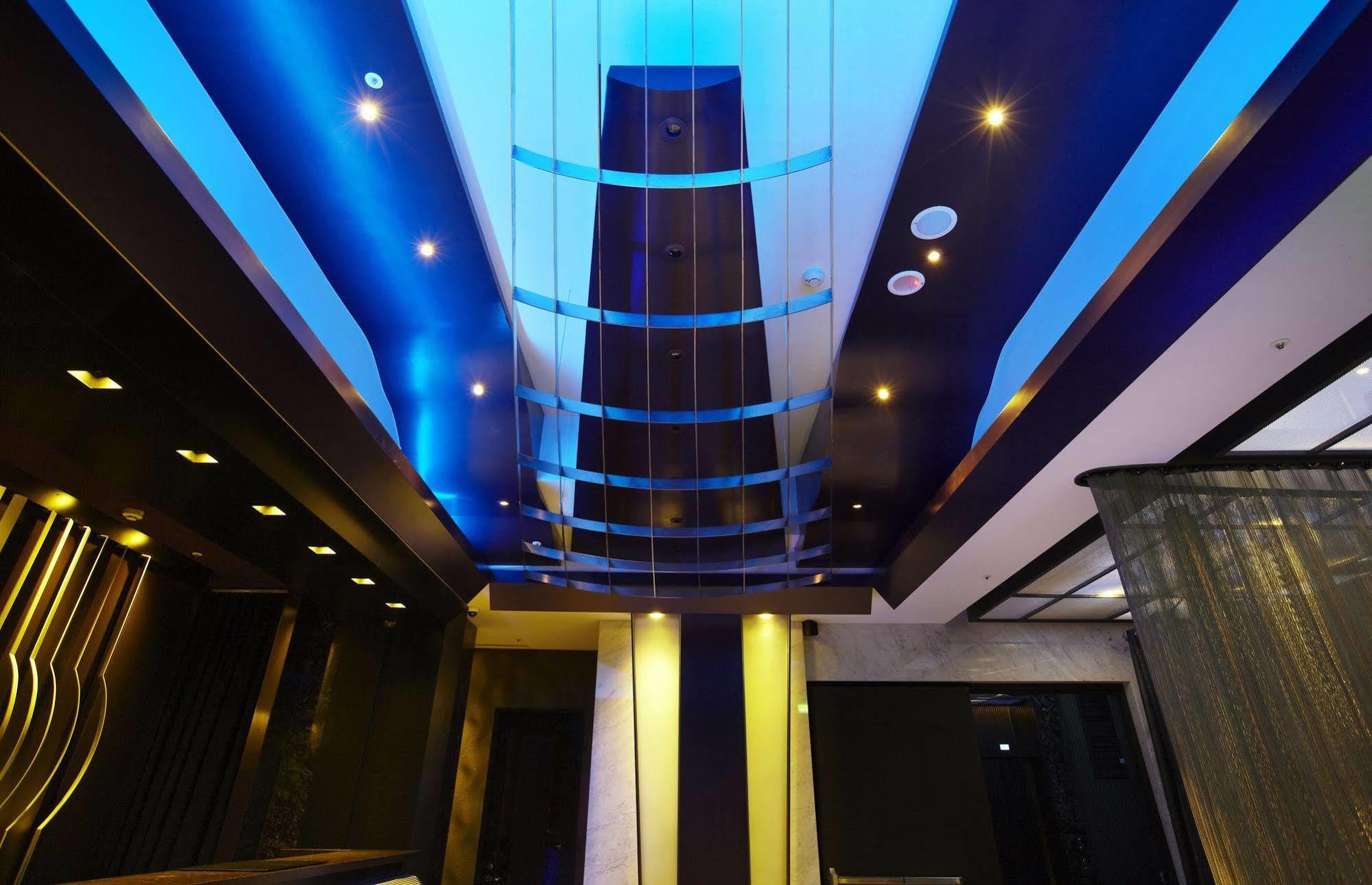 The Tango Hotel Taipei Changan Extérieur photo